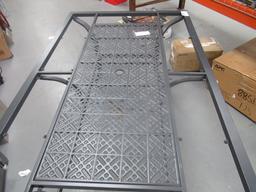 STS ELLIOT CREEK DINING TABLE