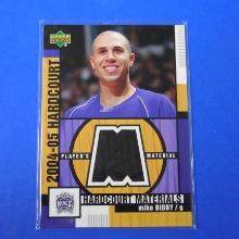 2004-05 UPPER DECK HARDCOURT MIKE BIBBY GAME USED JERSEY CARD KINGS
