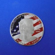 PRESIDENT DONALD TRUMP RED WHITE AND BLUE FLAG COLLECTORS COIN