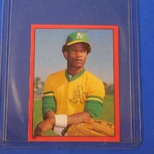 1982 TOPPS MINI STICKERS RICKEY HENDERSON OAKLAND ATHLETICS