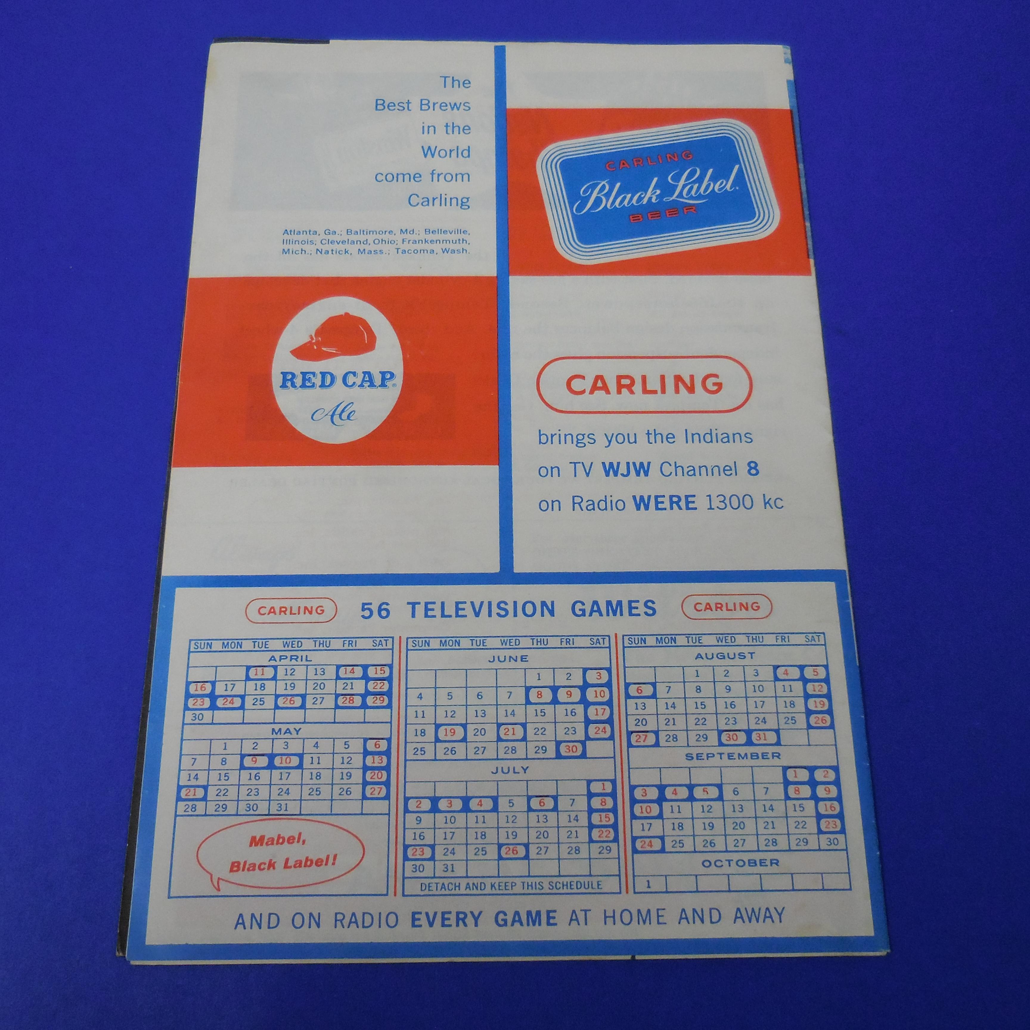 1961 CLEVELAND INDIANS OFFICIAL SOUVENIR SCORE CARD WITH PONTIAC ON FRONT