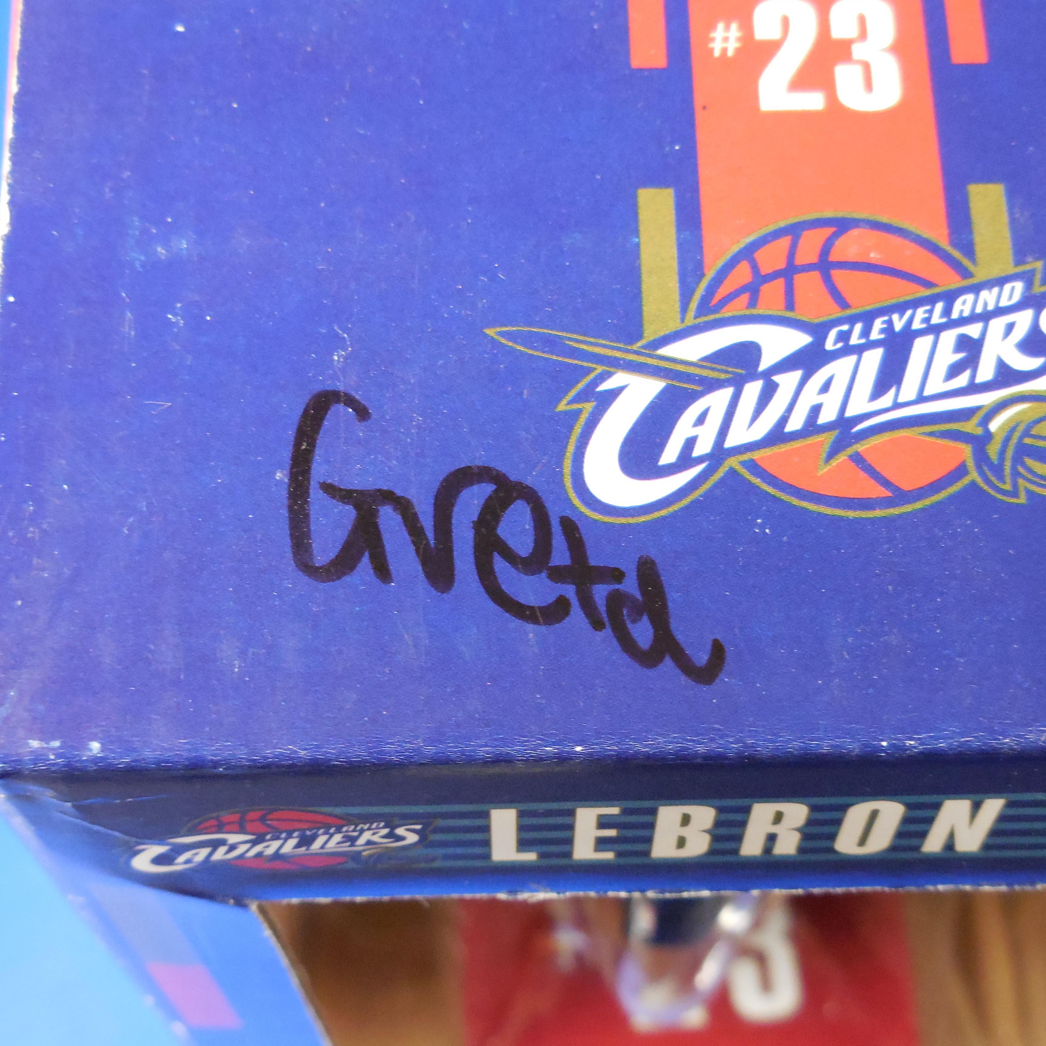 LEBRON JAMES CLEVELAND CAVALIERS NOVEMBER 9TH 2005 SGA BOBBLEHEAD