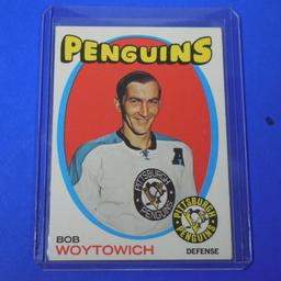 1971-72 TOPPS #28 BOB WOYTOWICH PENGUINS