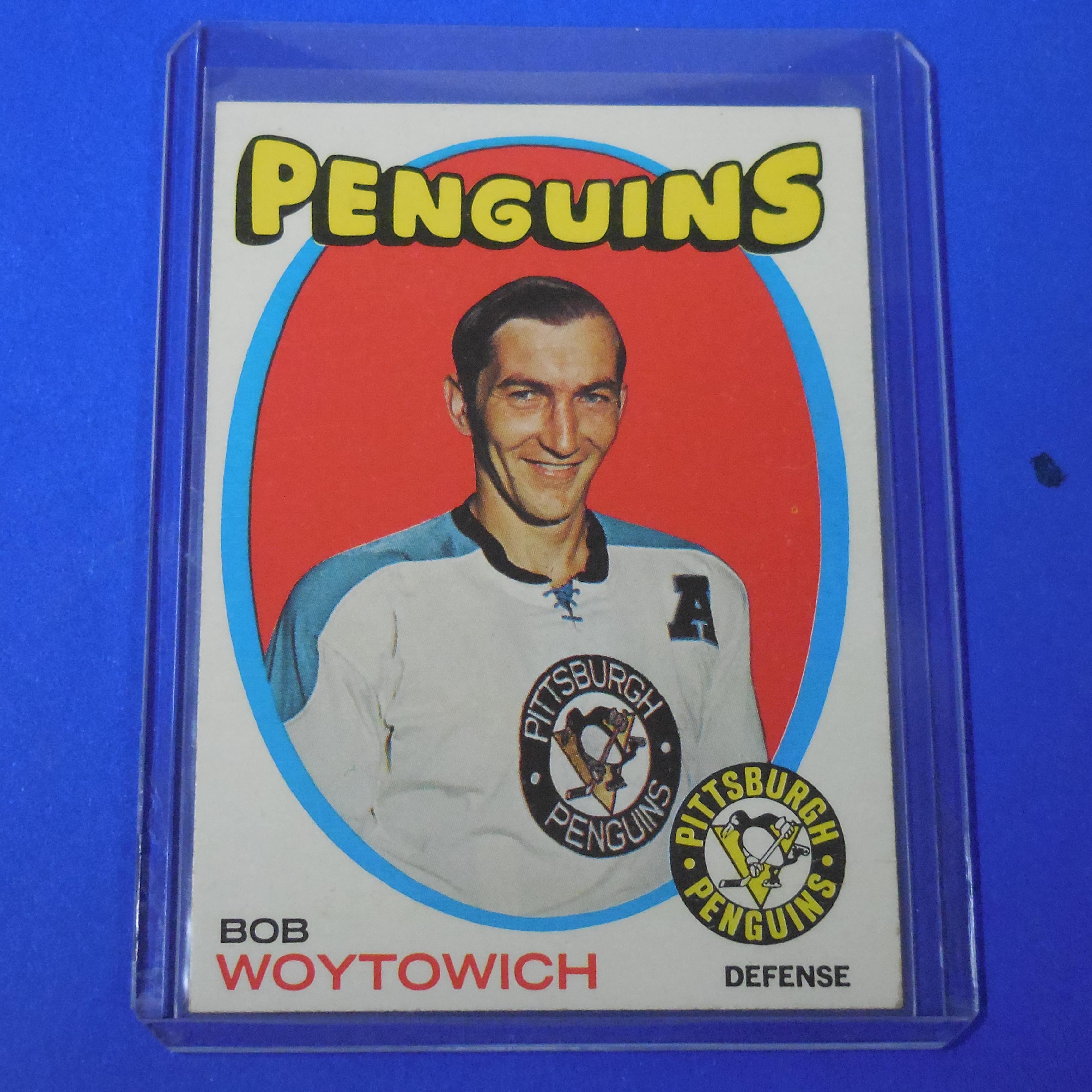 1971-72 TOPPS #28 BOB WOYTOWICH PENGUINS