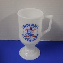VINTAGE CLEVELAND INDIANS WHITE GLASS MUG