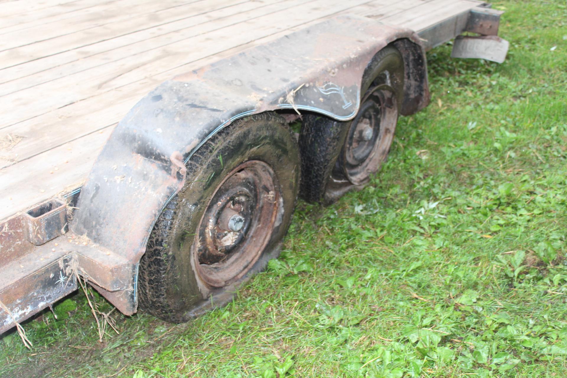 1993 TOP 7' X 16'  TANDEM AXLE TRAILER, RAMPS,