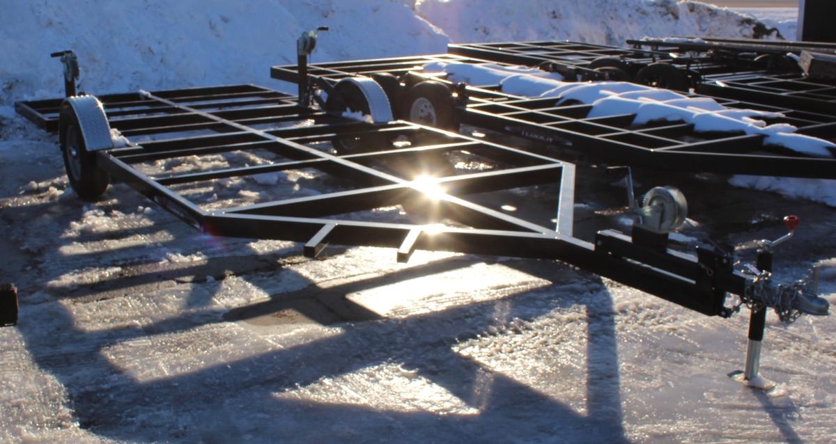 NEW 8' X 16' TEBBEN SINGLE AXLE CRANK DOWN FISH