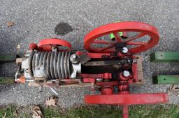 Big Chief 1.5Hp Air Cooled Gas Engine, Restored, Enclosed Govenor, ING Needs Batt, Oiler, SN:47777