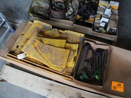 JOHN DEERE 920 FLEX HEAD PARTS, REEL TEETH, LOCK UP BOLTS, SICKLE SECTIONS