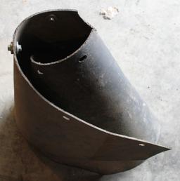 JOHN DEERE 893 CORN HEAD PARTS, 2 GATHERING CHAINS, DRUM EXT., AUGER BOOT
