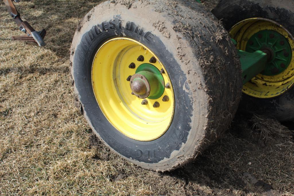 2014 JOHN DEERE 2730 DISK RIPPER, 13 SHANK, 14" 360 POINTS, SHIN GUARDS, DISK LEVELERS,
