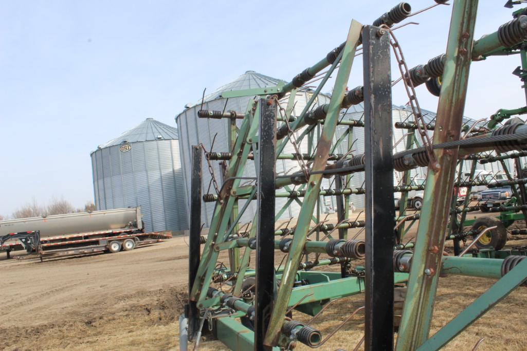 SUMMERS APPROX 70' SPRING TOOTH DRAG ON HYD CART