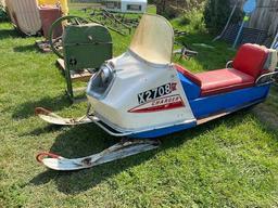 POLARIS CHARGER SNOWMOBILE, ENGINE STUCK, NO PAPER WORK