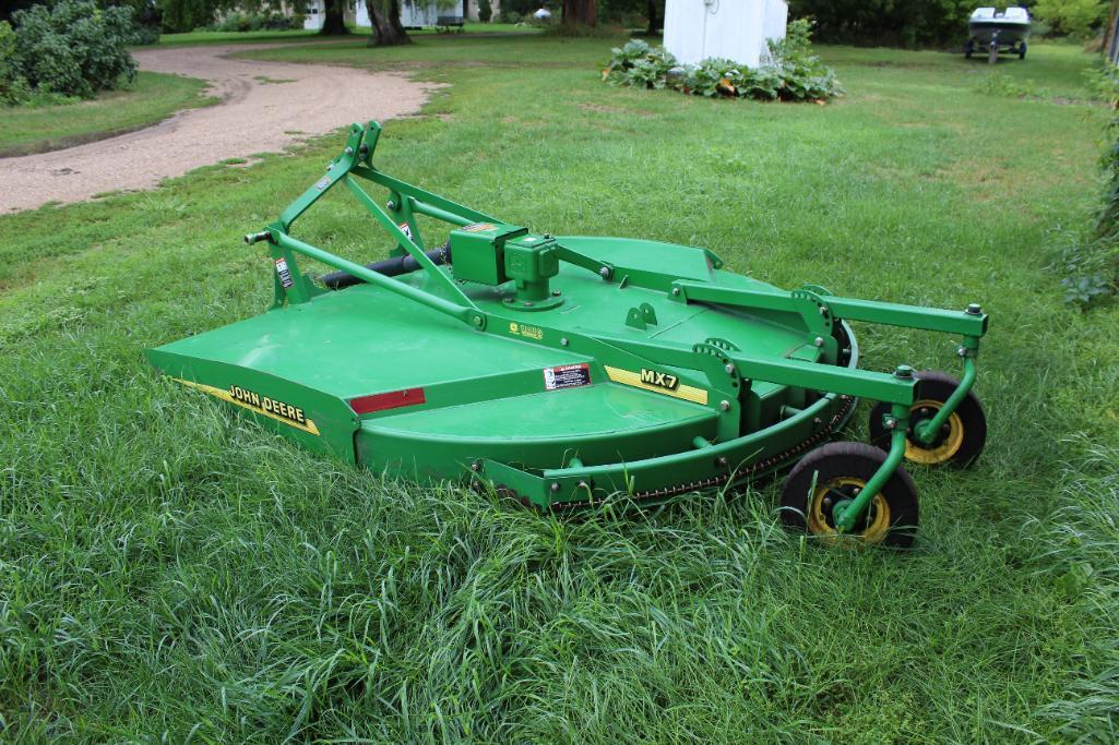 7' JOHN DEERE MX7 3PT BRUSH MOWER, 2 REAR WHEELS, 540 PTO