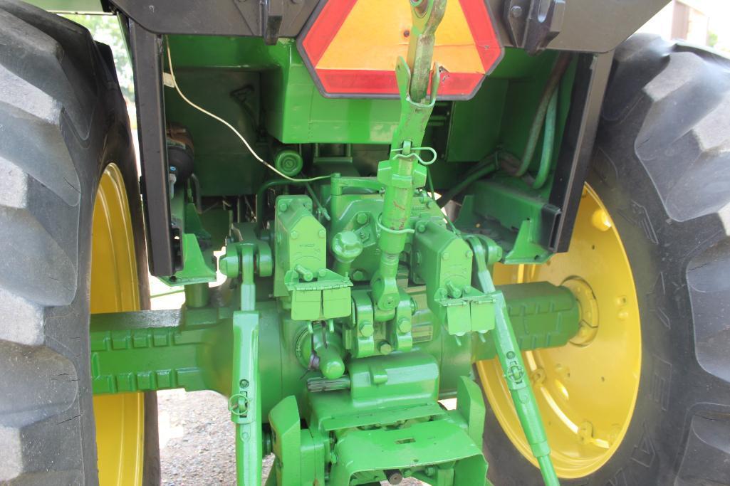 JOHN DEERE 4440, 8 SPD POWER SHIFT, 2WD, 20.8-38 REAR, 7649 HRS, 14L-15 FRONT TIRES, 3PT, 540/1000,