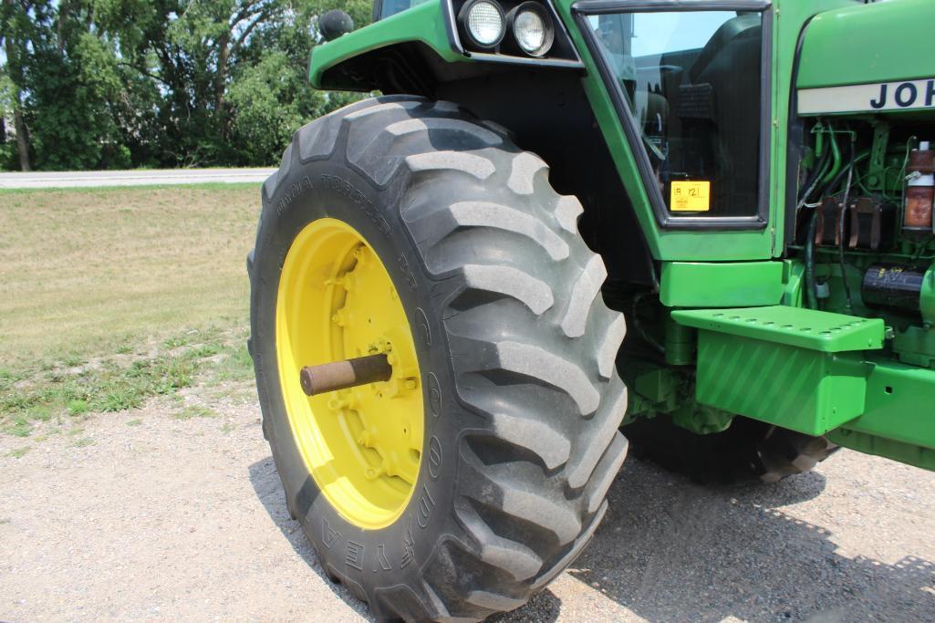 JOHN DEERE 4440, 8 SPD POWER SHIFT, 2WD, 20.8-38 REAR, 7649 HRS, 14L-15 FRONT TIRES, 3PT, 540/1000,