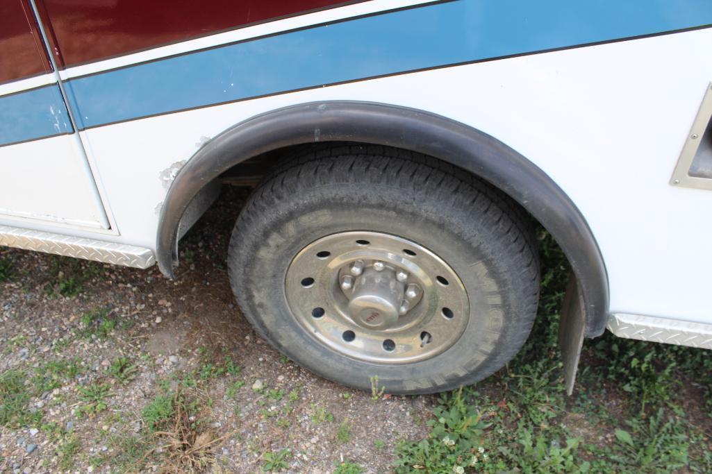 **1997 FORD E-350 AMBULANCE, POWER STROKE DSL ENGINE, 2 WD DRIVE, 306,577 MILES