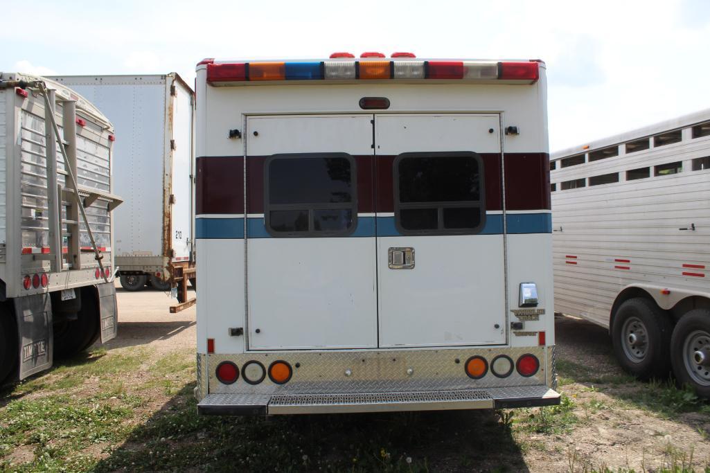 **1997 FORD E-350 AMBULANCE, POWER STROKE DSL ENGINE, 2 WD DRIVE, 306,577 MILES