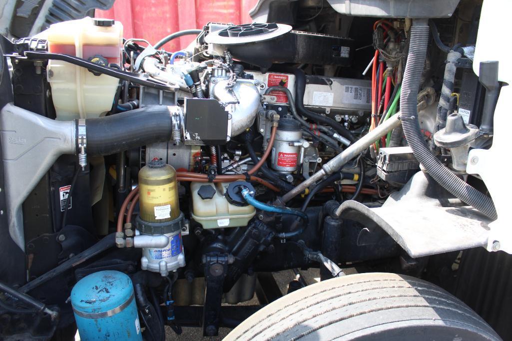 *** 2009 Freightliner Cascadia Day Cab Semi Tractor, SmartShift Trans, Mercedes Engine