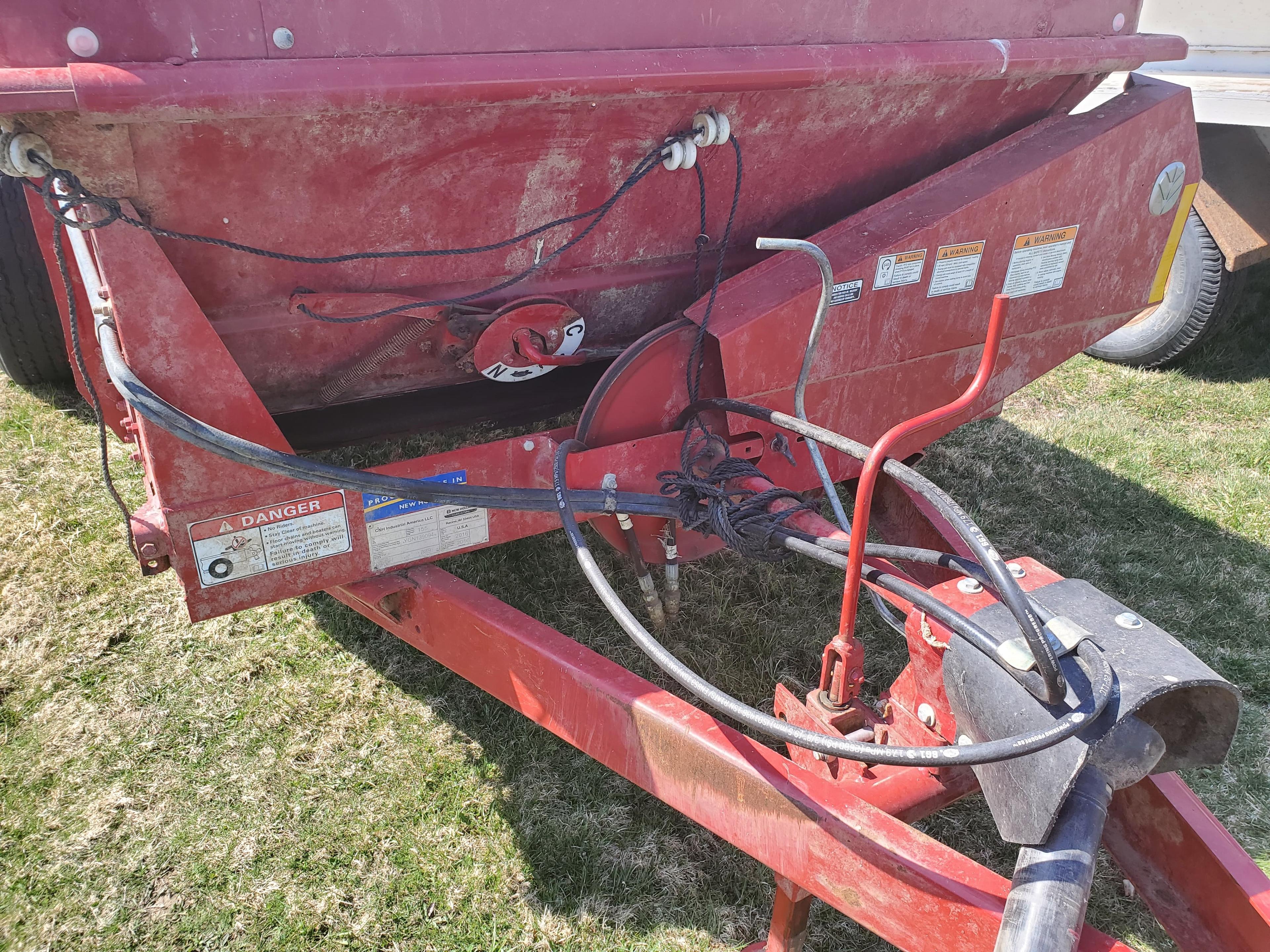 2016 New Holland 155 Manure Spreader