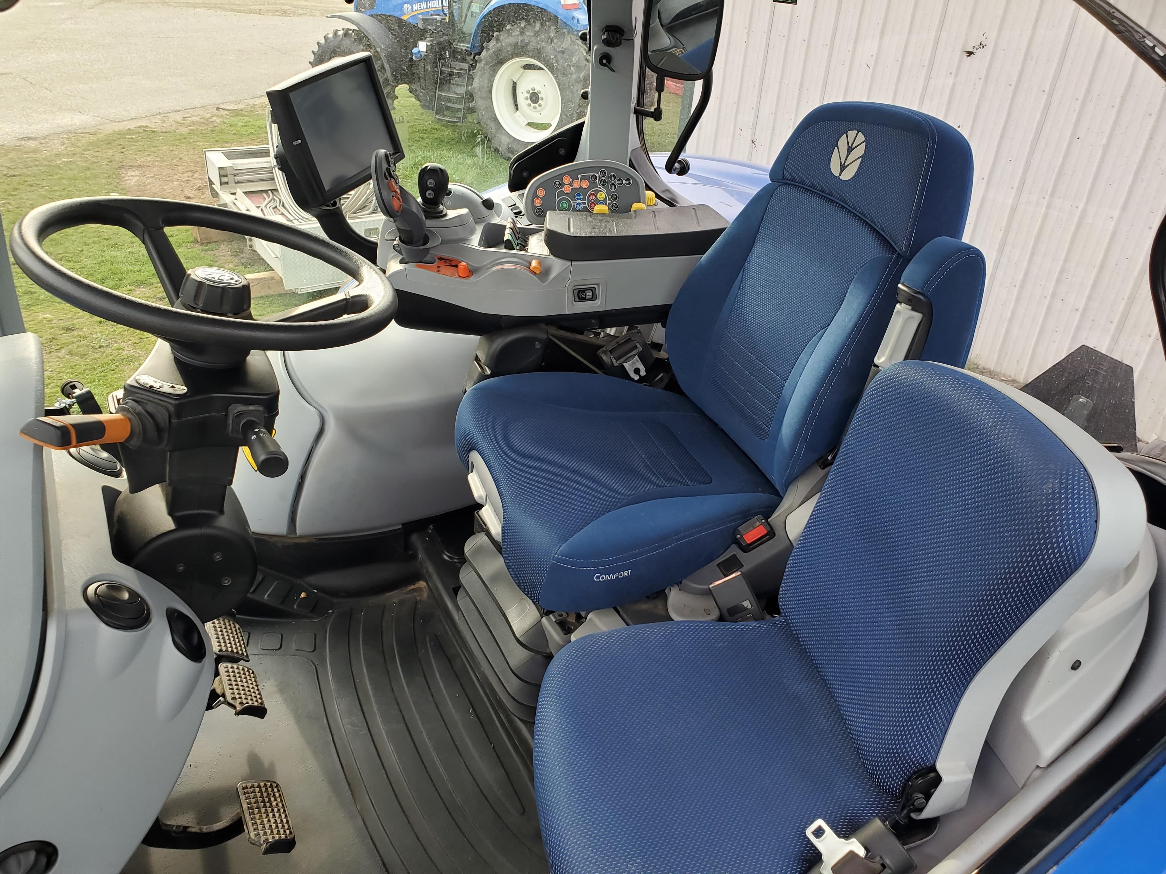 2018 New Holland T7.290 Tractor