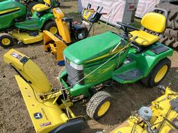 John Deere GX345 Lawn And Garden Tractor With 407.2 Hours