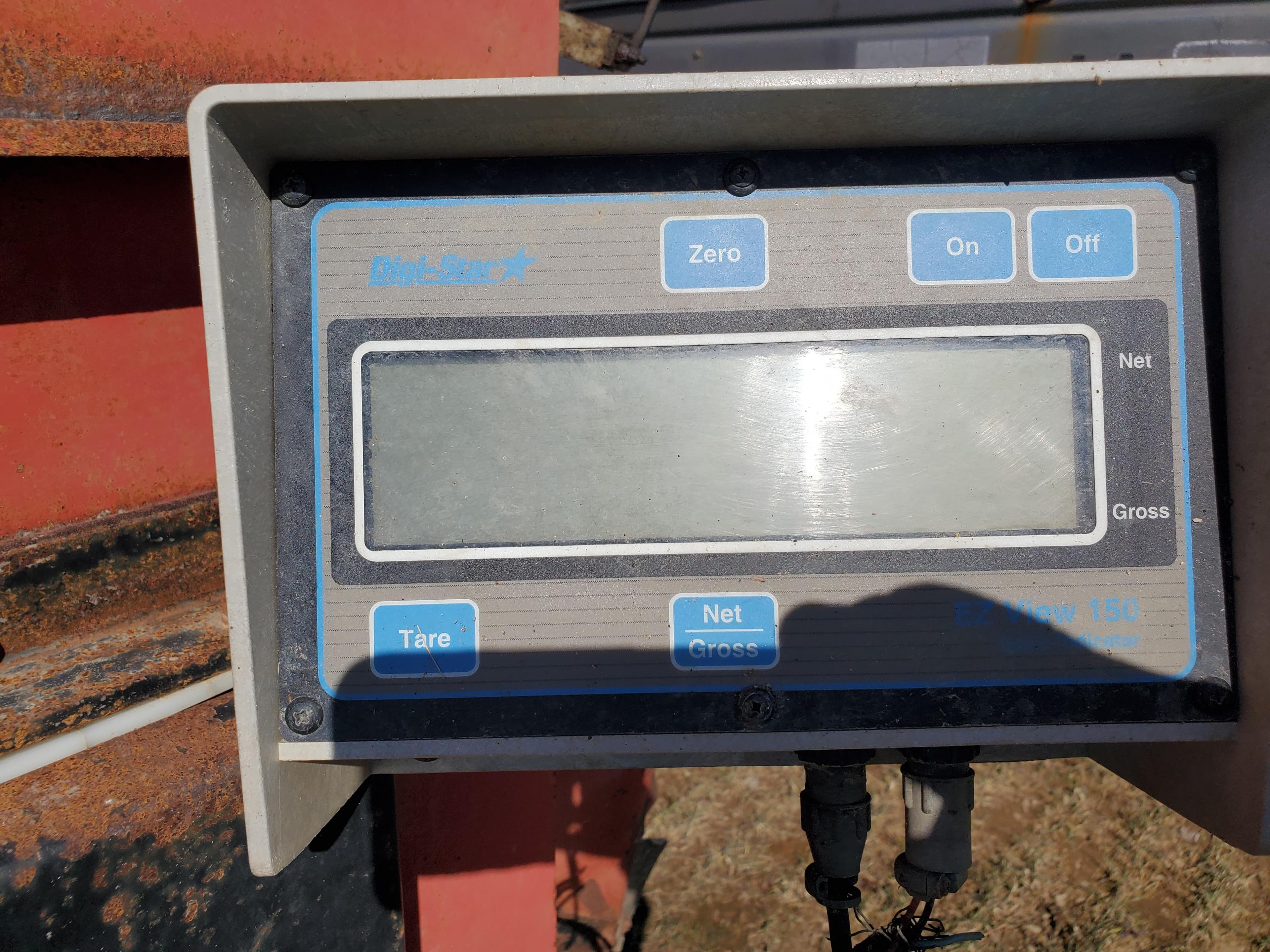 Roto- Mix 354-12B Reek Mixer with Digi Star EZ View 150 Digital Scales