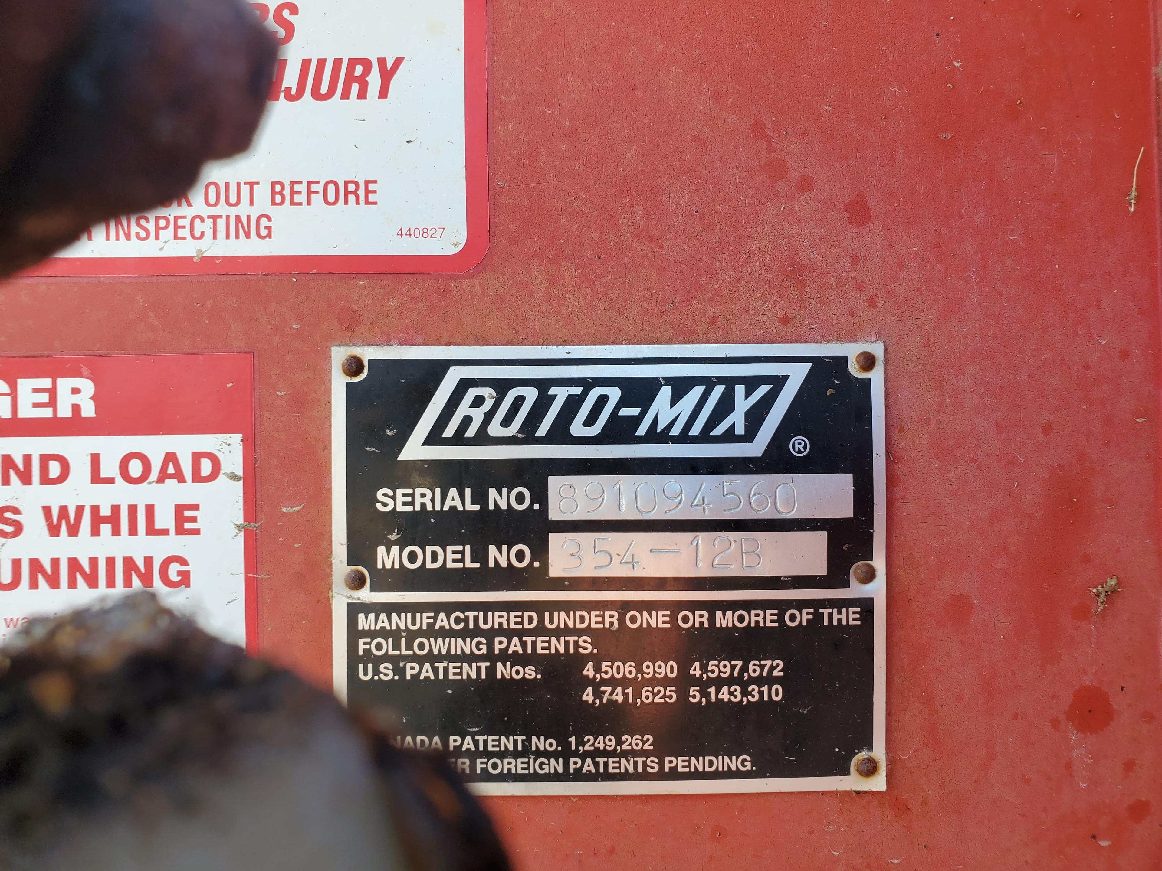 Roto- Mix 354-12B Reek Mixer with Digi Star EZ View 150 Digital Scales