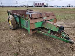 JD 450 Hydra Push Manure Spreader with Hydraulic Endgate