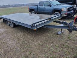 Wards 20' Bumper Hitch Deck Over Trailer With Pull Out Ramps