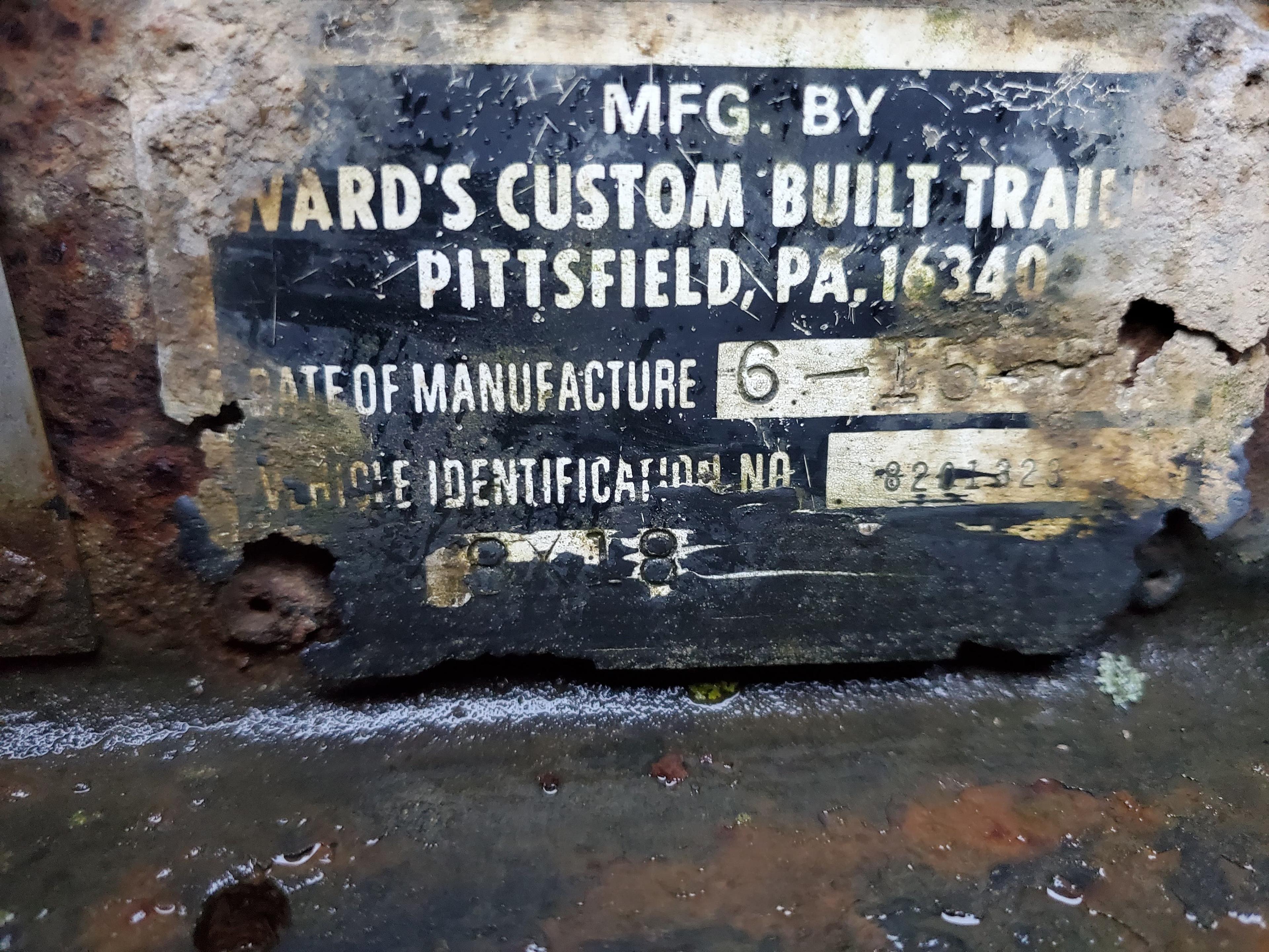 Wards 20' Bumper Hitch Deck Over Trailer With Pull Out Ramps