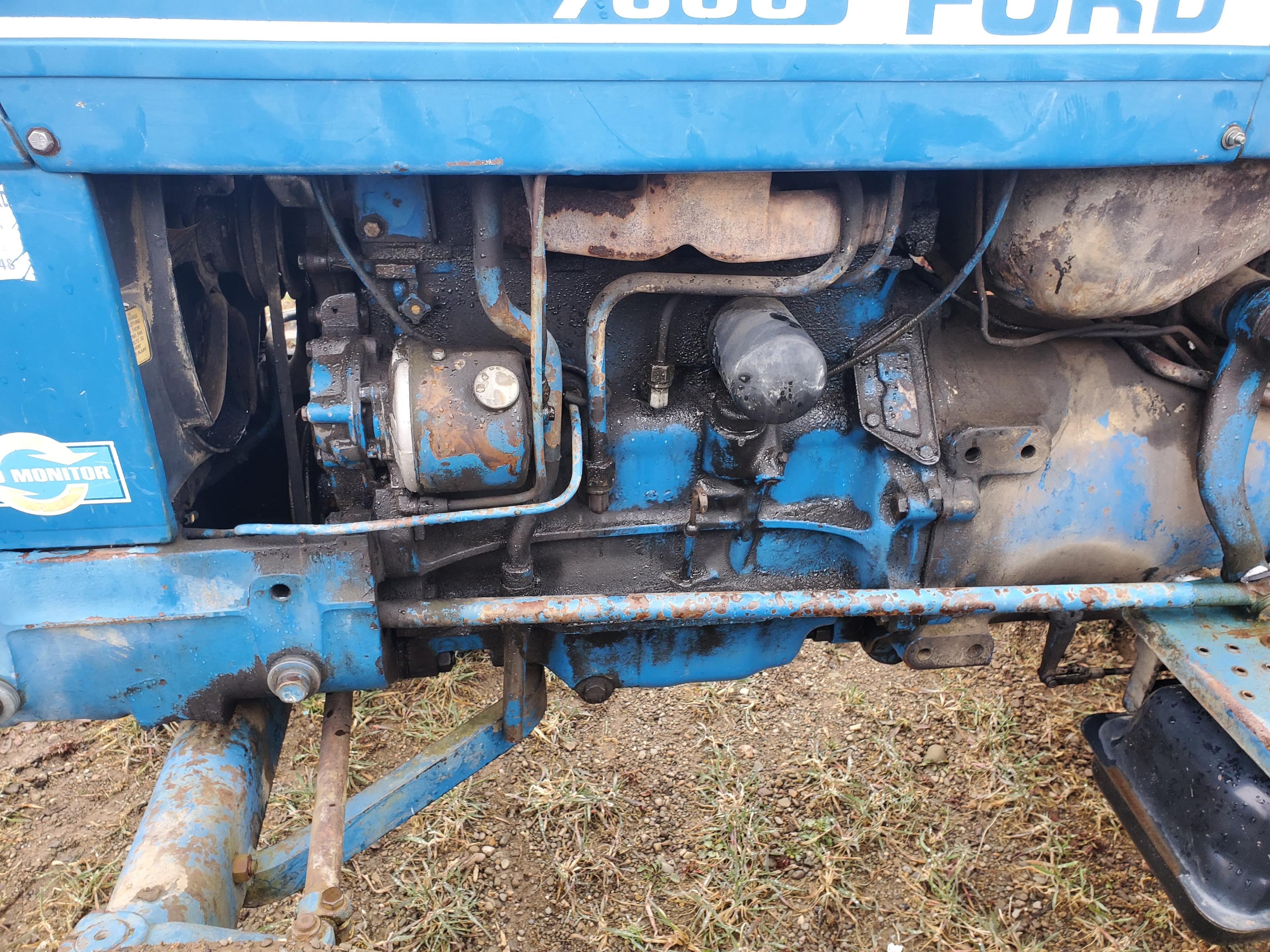 Ford 7600 2 Wheel Drive Open Station Tractor