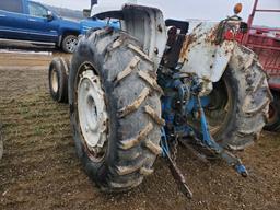 Ford 7600 2 Wheel Drive Open Station Tractor
