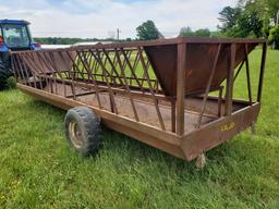 Pequea 520  20' Feeder Wagon