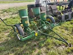 John Deere 290  2 Row 38" Pull Type Corn Planter With Plates, Dry Fertilizer