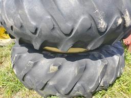 Pair Of 18.4 X 34 T-Rail Duals With 8 Over Center Hardware, 20% Tread