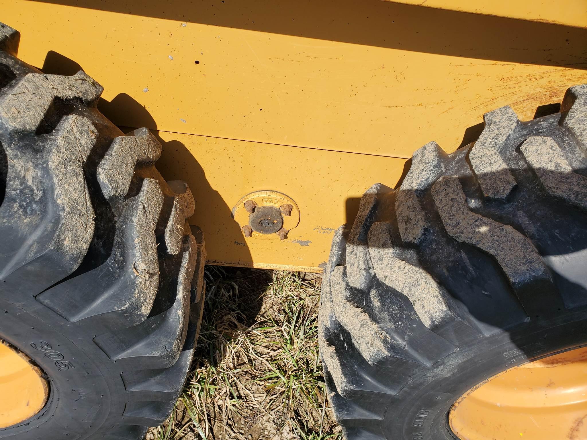 Case I845C Skid Steer Loader