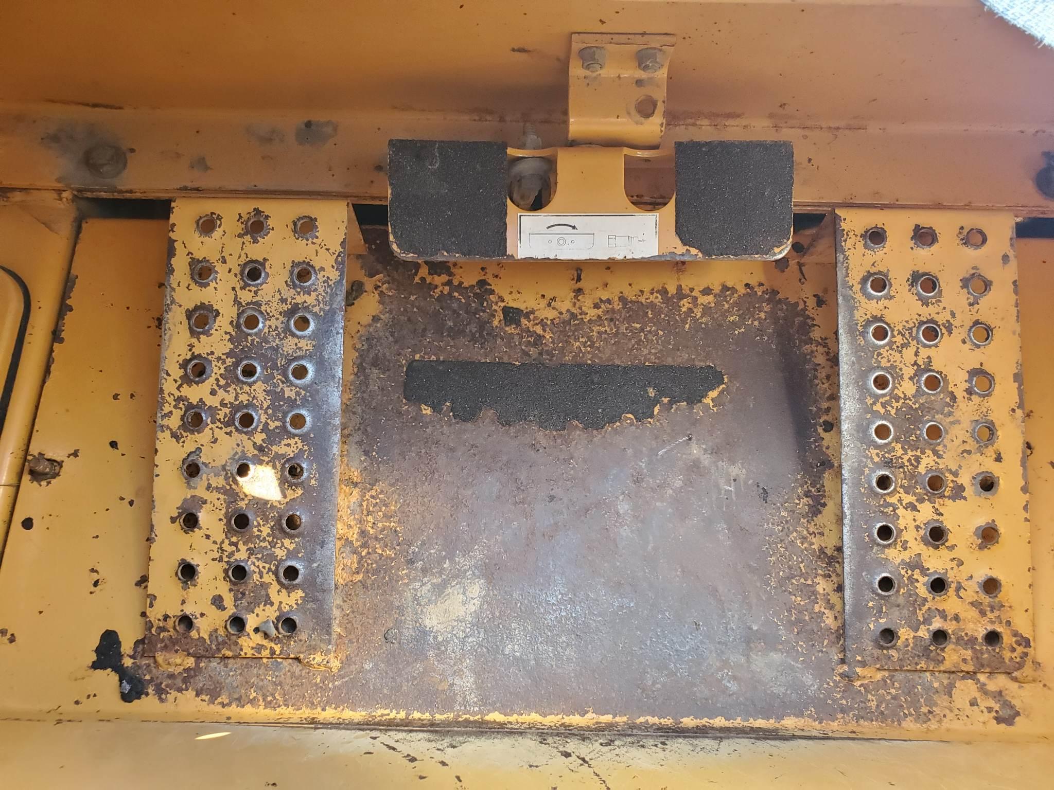 Case I845C Skid Steer Loader
