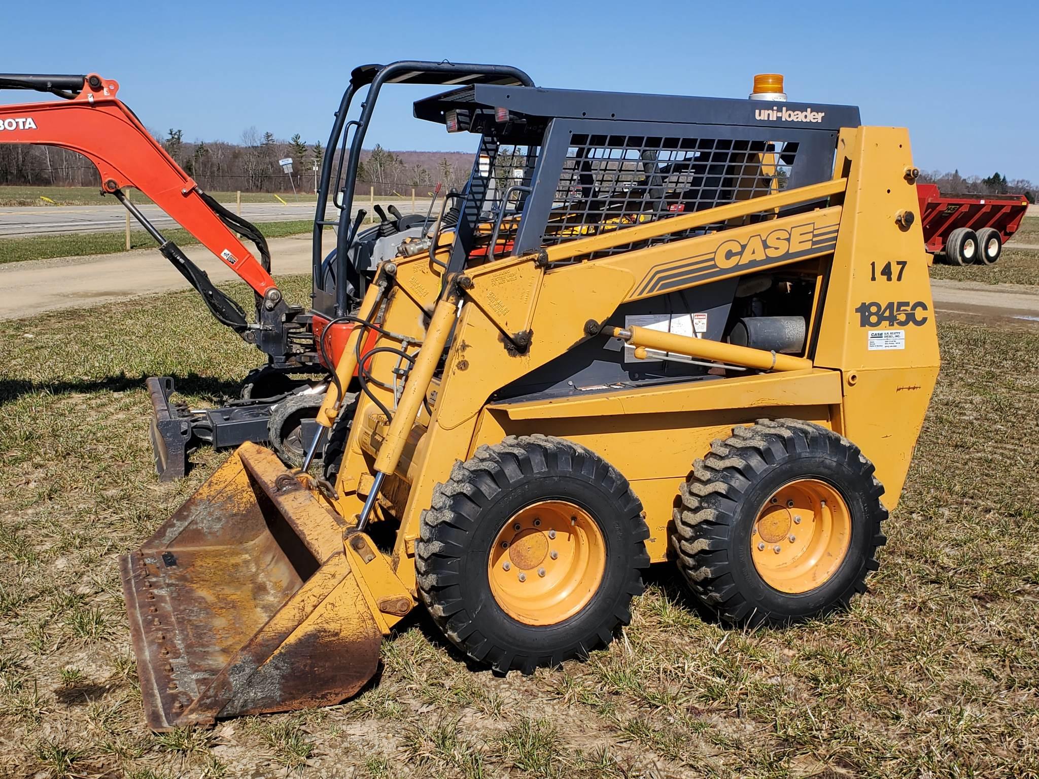 Case I845C Skid Steer Loader
