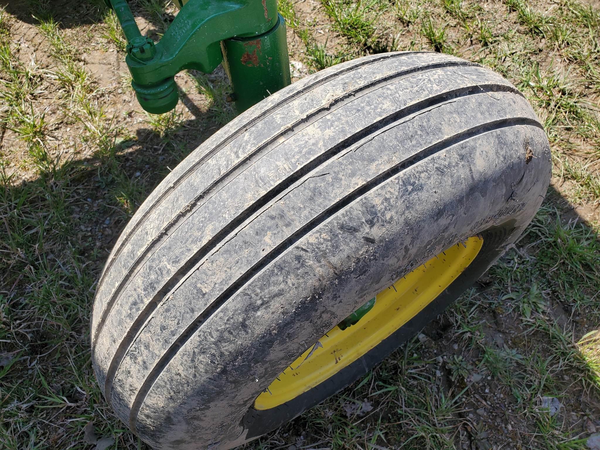 John Deere 2840 Open Station 2WD Tractor