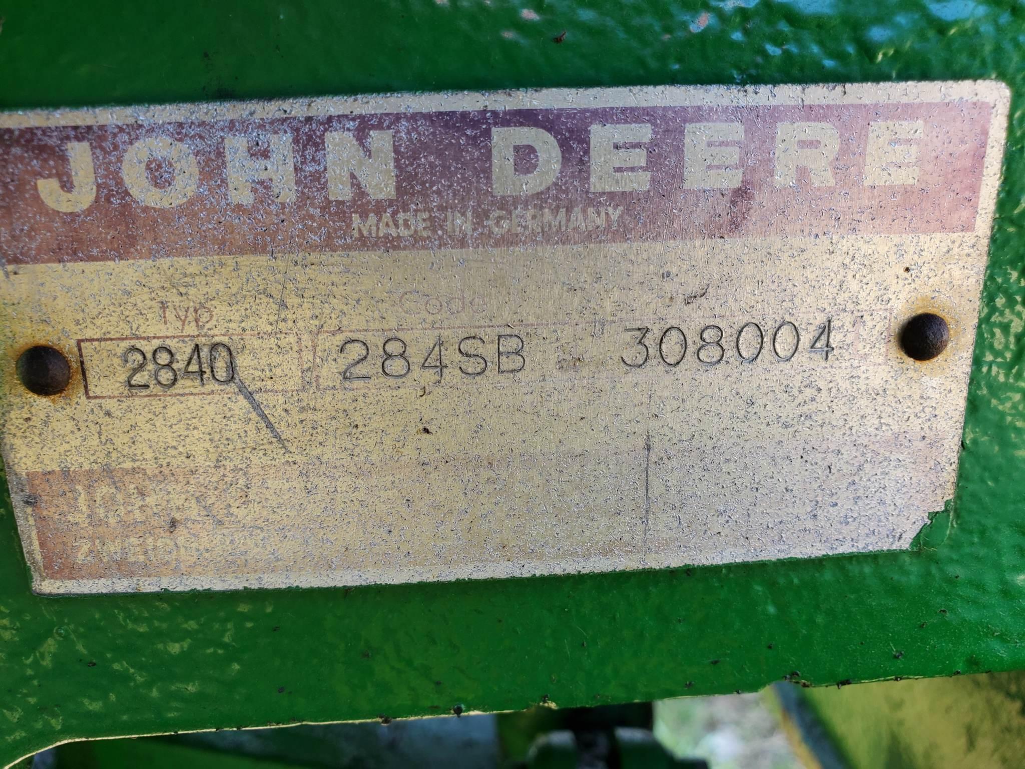 John Deere 2840 Open Station 2WD Tractor