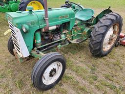 Oliver 550 Tractor Shows 1320 Hours