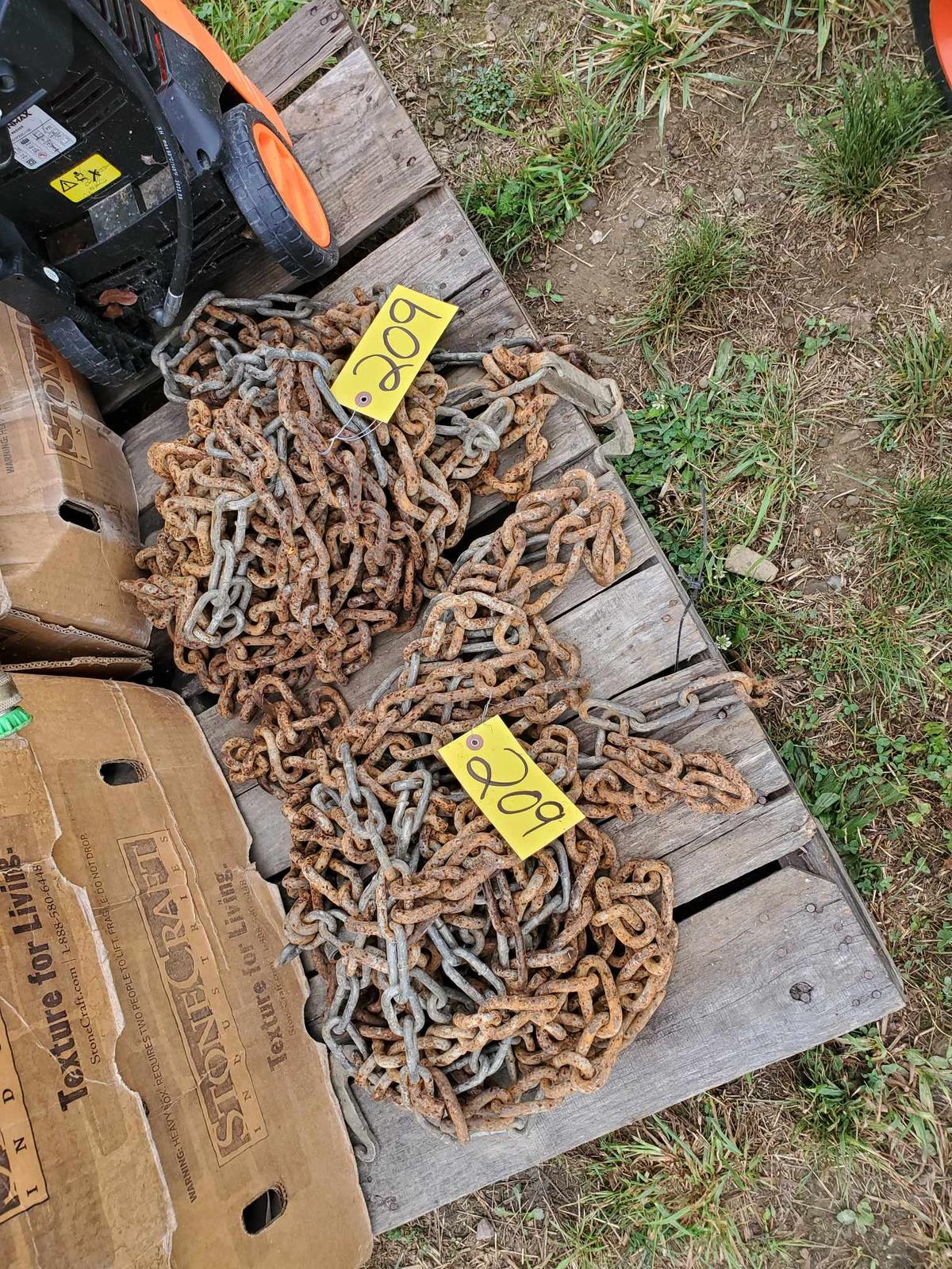 1 Pair Of Tire Chains For 14.9 X 28 Tires