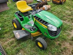 John Deere E110  19 Hp Lawn Tractor With Hydrostatic Transmission