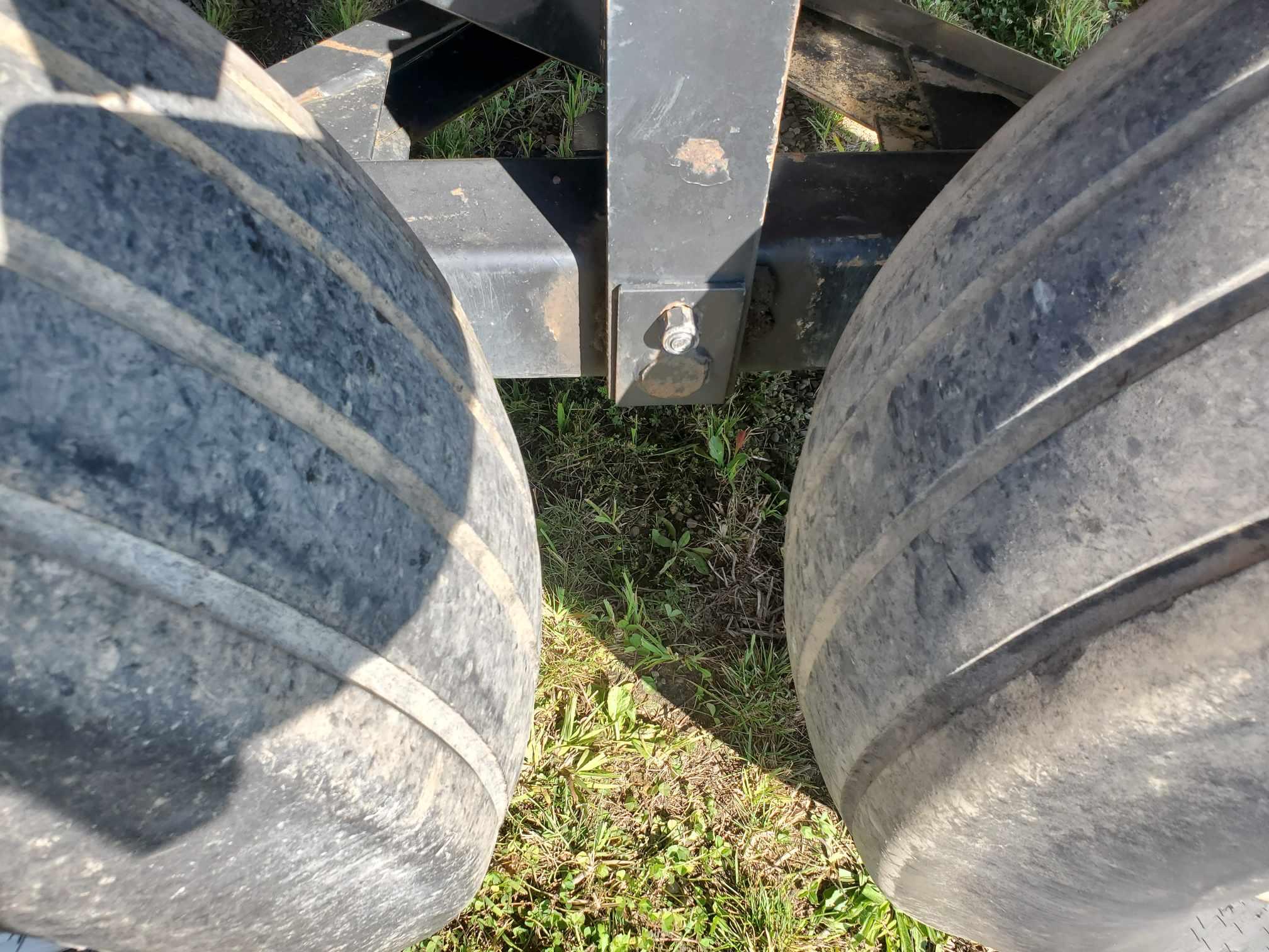 Meyer 3518 Rear Unload 18' Forage Wagon With Miller/Badger 14 Ton Tandem Gear