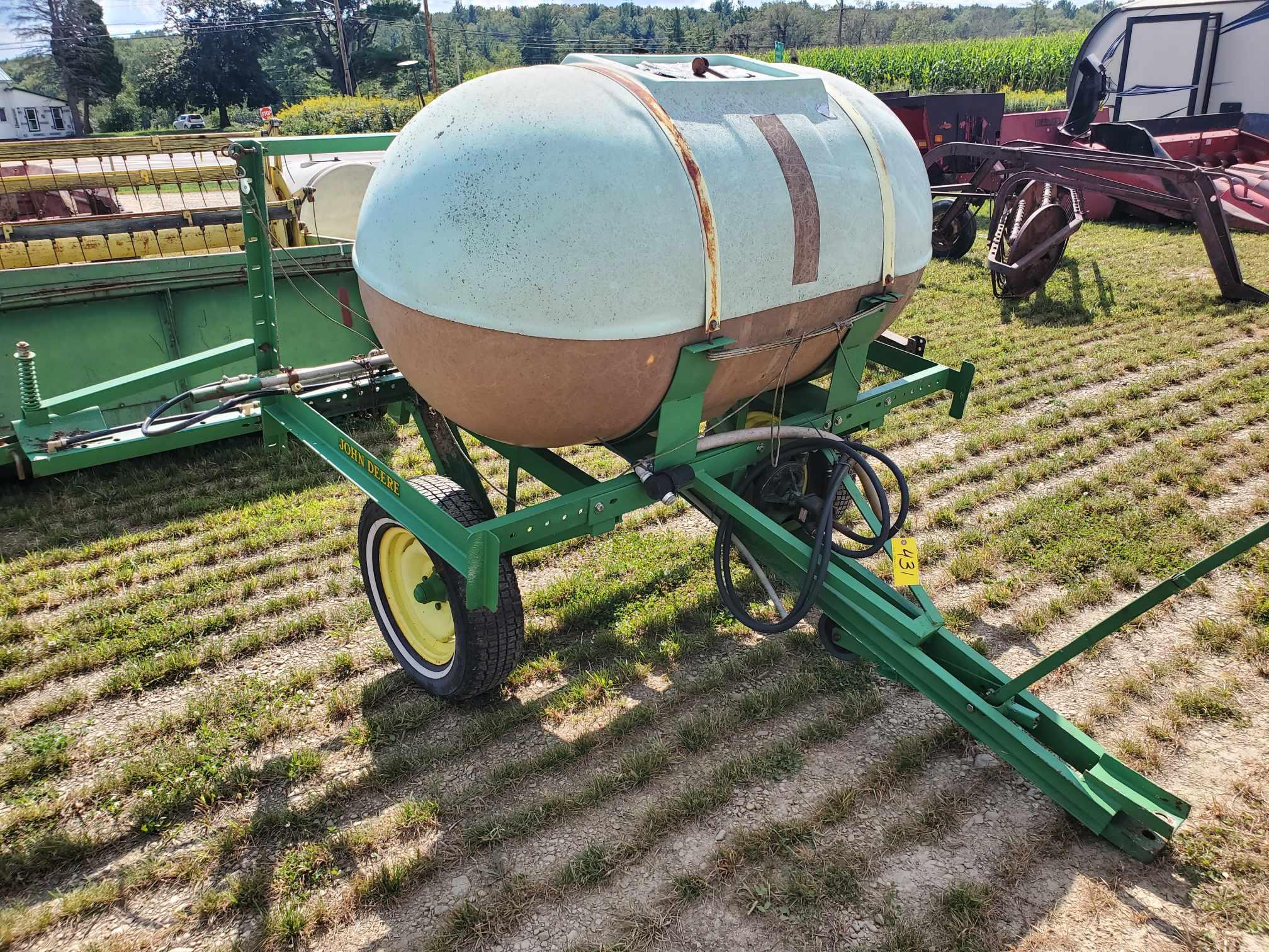 Walsh 200 Gallon Pull Type Sprayer with 25' Boom