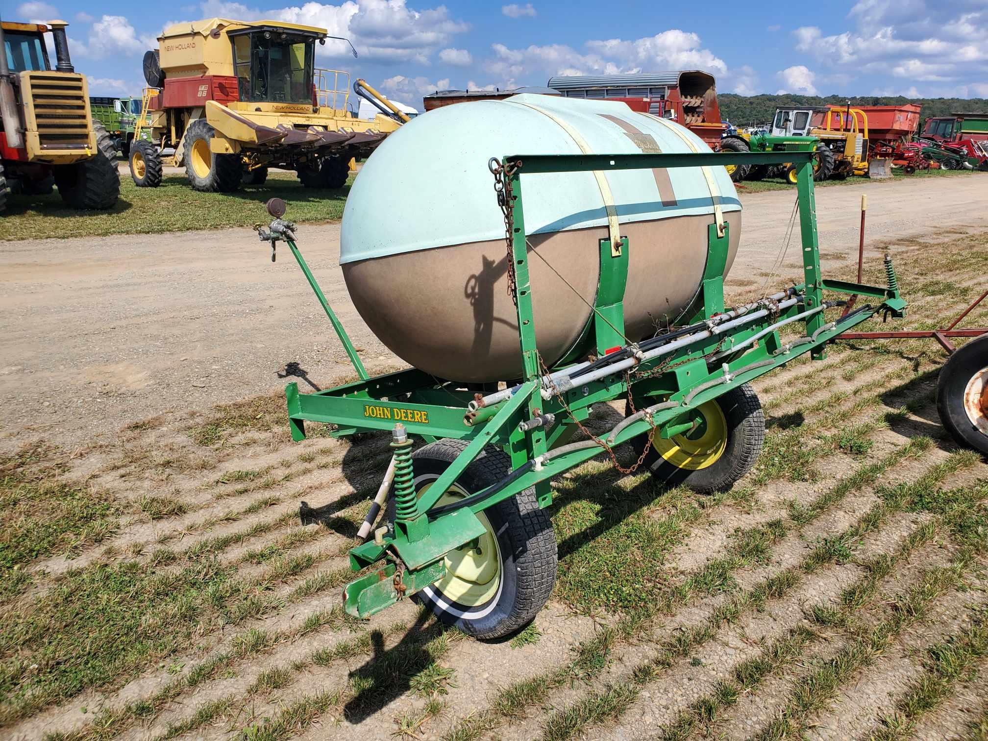 Walsh 200 Gallon Pull Type Sprayer with 25' Boom