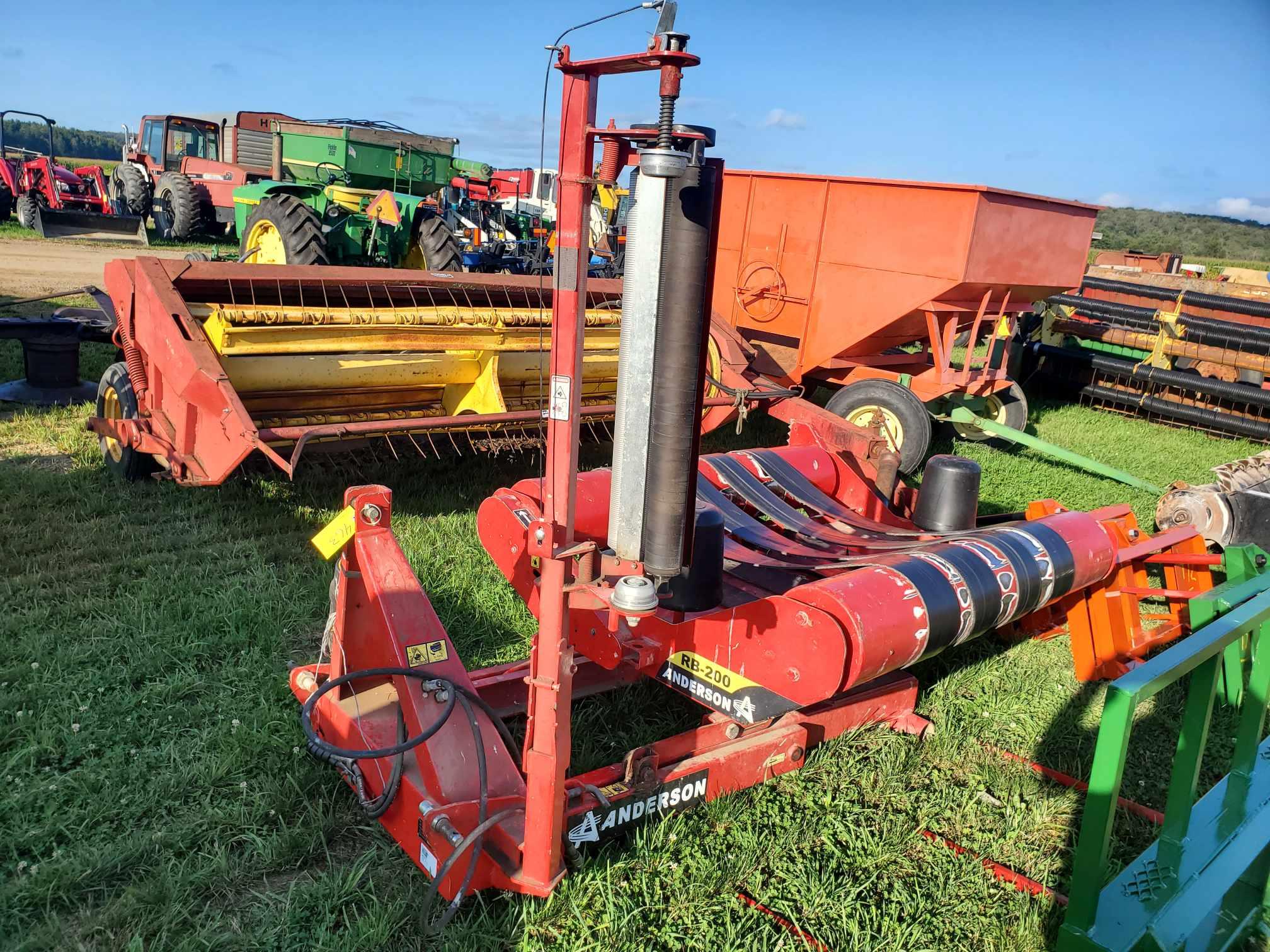 Anderson RB-200 Three Point Hitch Round Bale Wrapper With 30" Stretcher