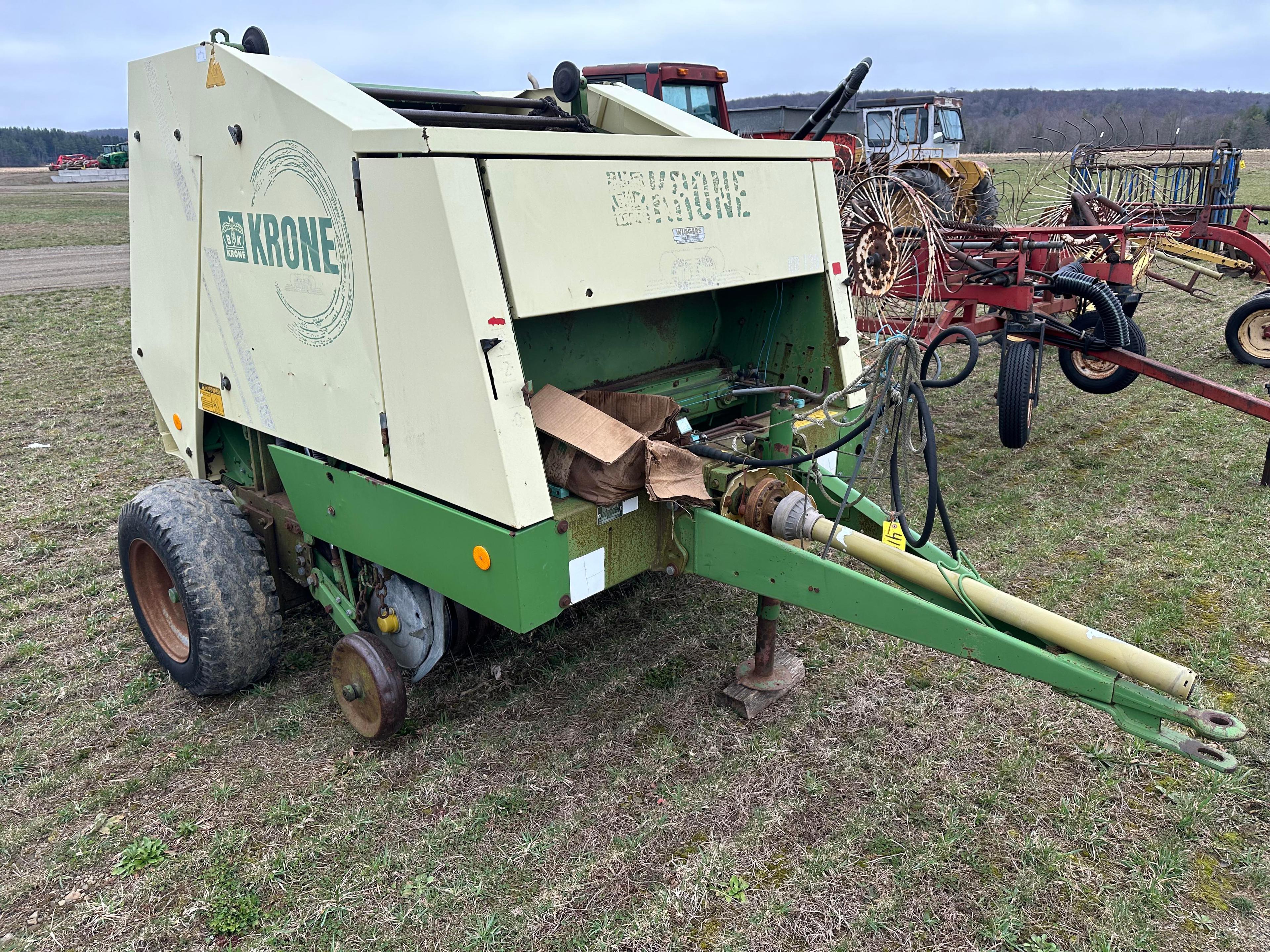 Krone KR130 Round Baler 4X4