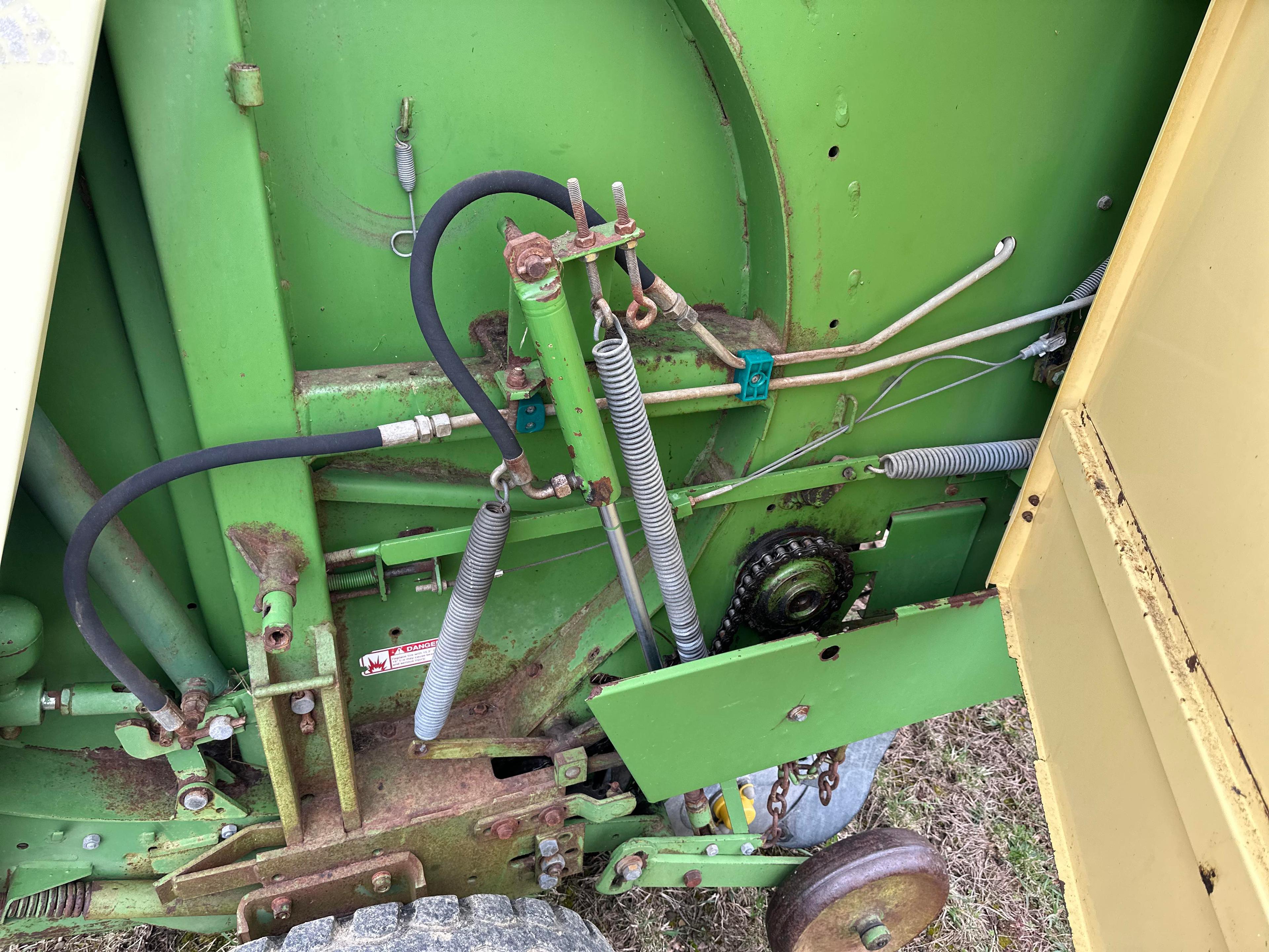 Krone KR130 Round Baler 4X4